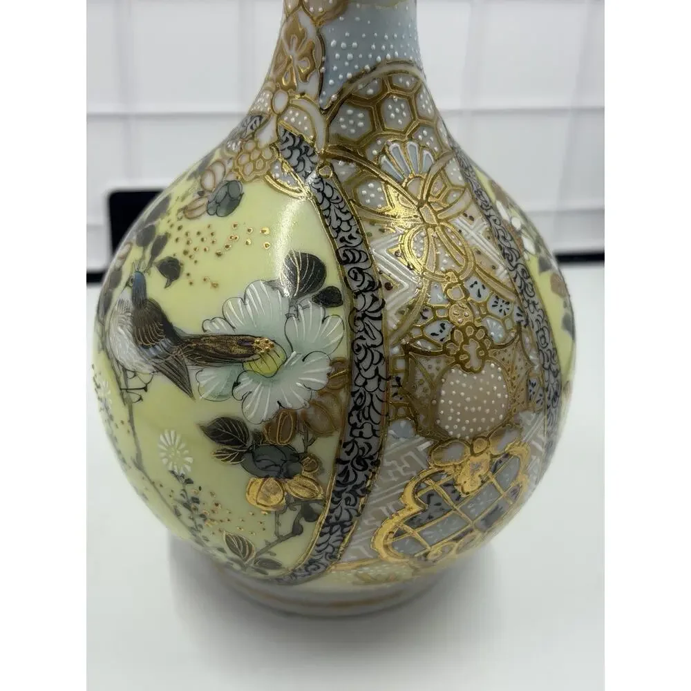 Nippon moriage bottle